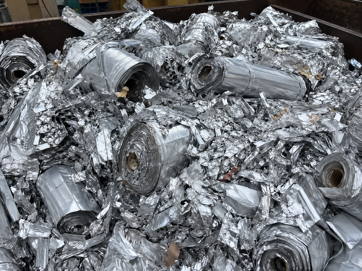 Aluminium foil roll scrap