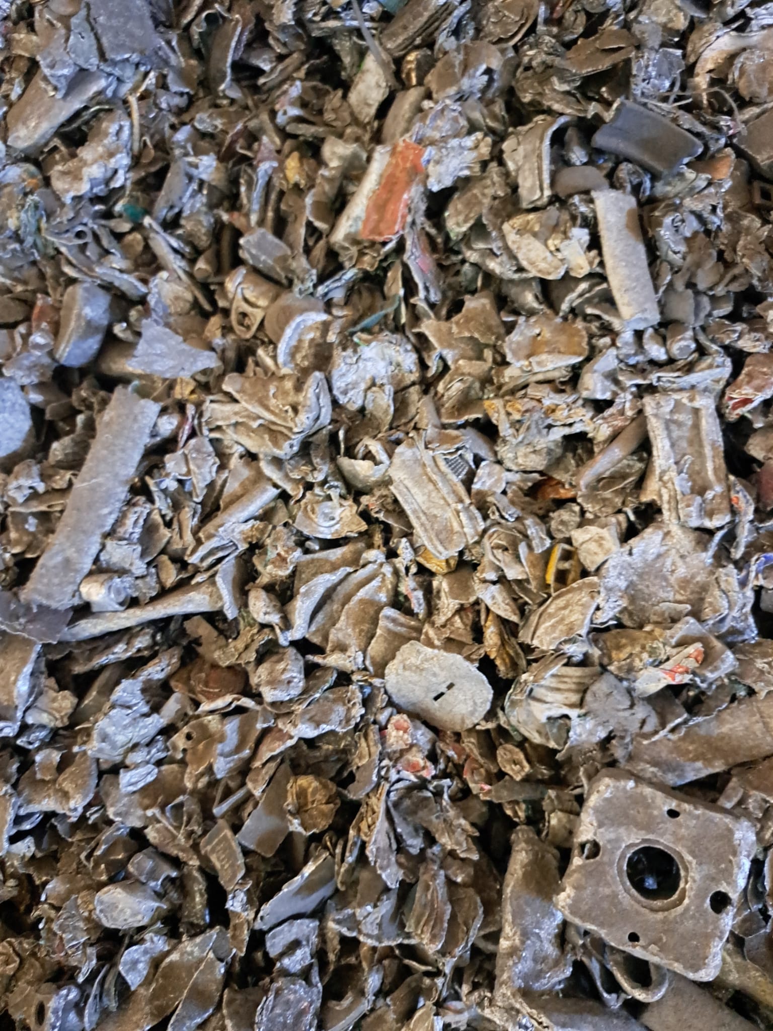 Shredded non-ferrous scrap